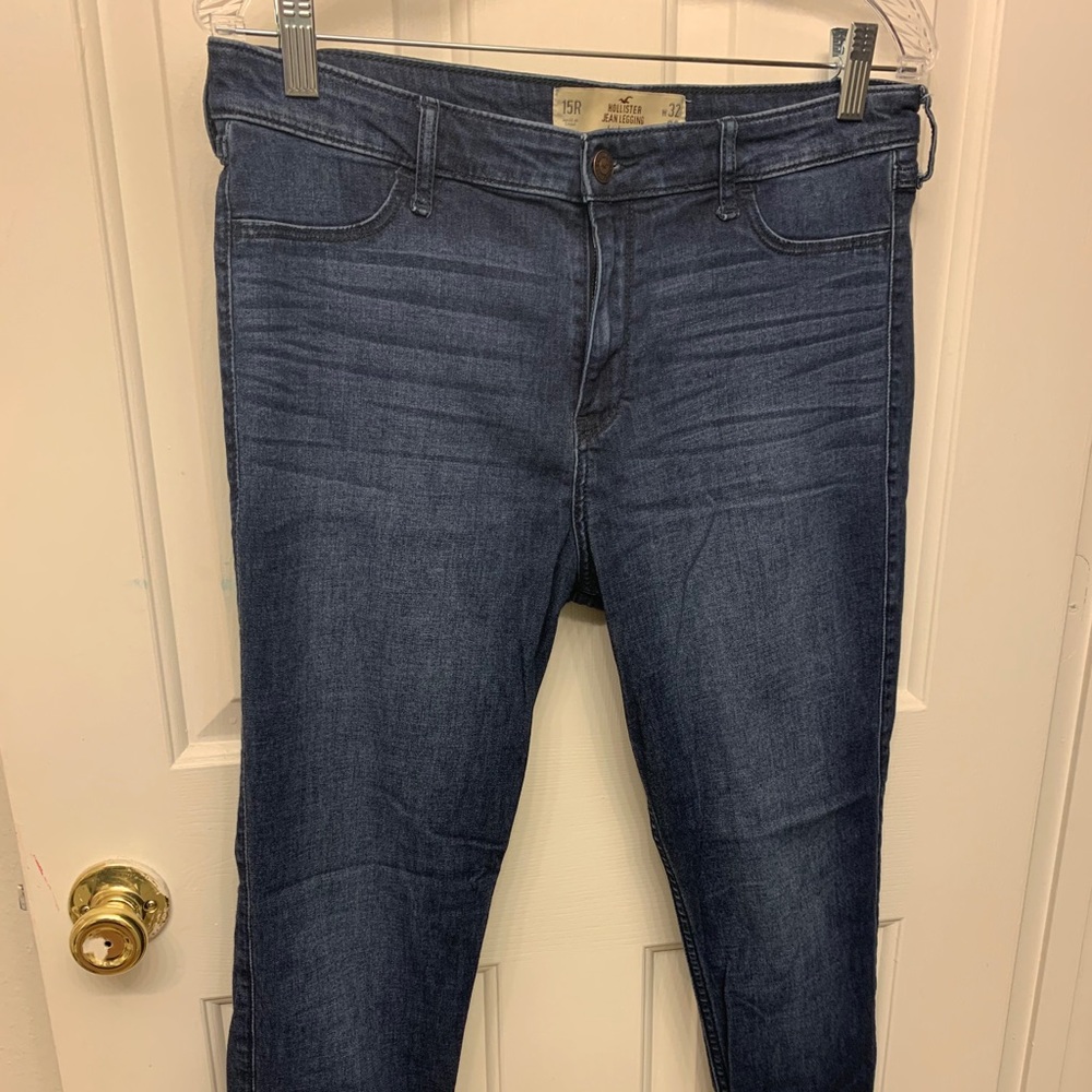 💙 HOLLISTER HIGH RISE JEGGINGS
